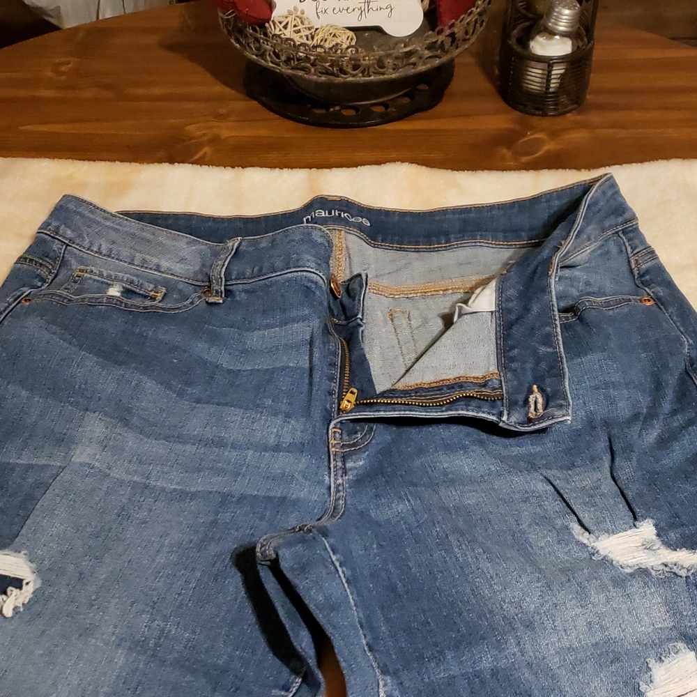 Jean Capris